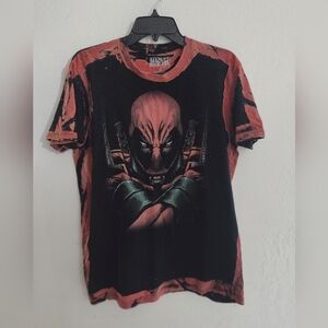 Marvel Black and Red Graphic Deadpool T-Shirt